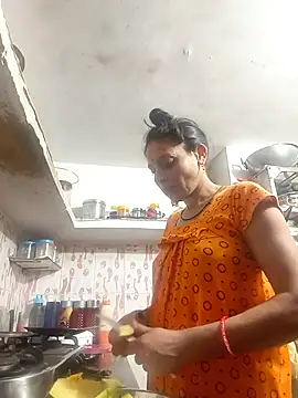 ISHANI-SINGH online show from February 2026 03:07:01 PM