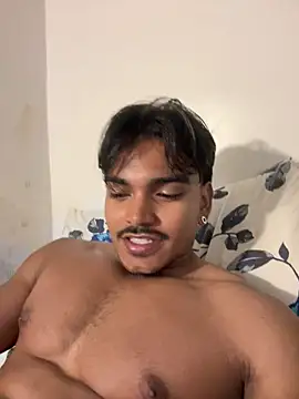 pretoboom14 online show from May 2026 03:58:01 AM