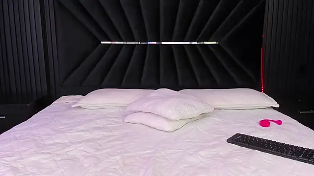 Bigsexxyass online show from October 2025 08:23:02 AM