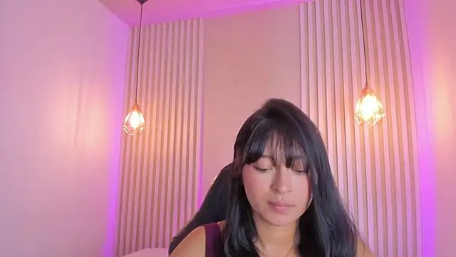 babe katty online show from April 2026 07:58:02 PM