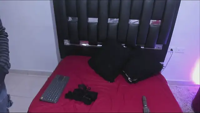 keith cute online show from March 2026 01:26:01 PM