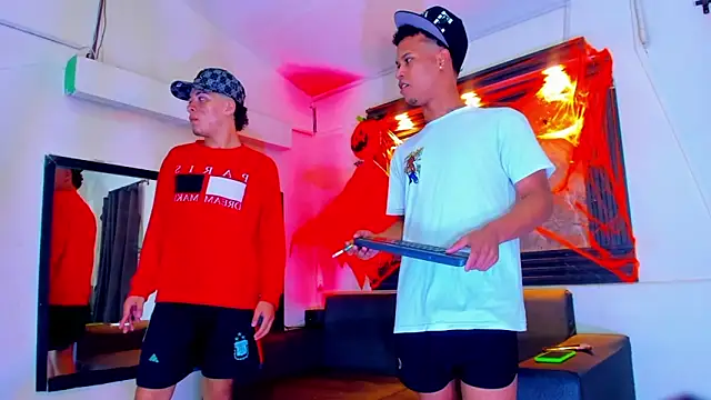 Snapshot of Rick_big chatting on October 2025 04:09:01 AM Rick big online show from October 2025 04:09:01 AM