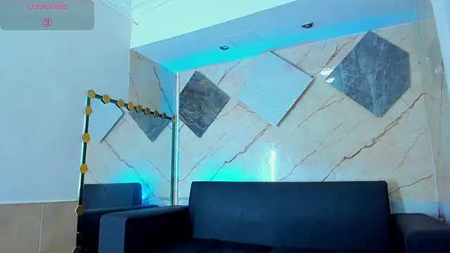 Snapshot of Rick_big chatting on April 2026 06:19:01 AM Rick big online show from April 2026 06:19:01 AM