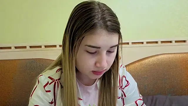 sugarskitty online show from April 2026 11:26:02 AM