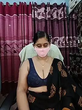 Snapshot of Cute_Faria chatting on July 2026 01:57:01 PM Cute Faria online show from July 2026 01:57:01 PM