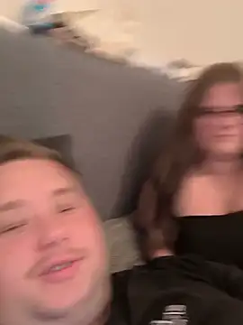 CurvyPaar2 online show from July 2026 09:30:01 PM
