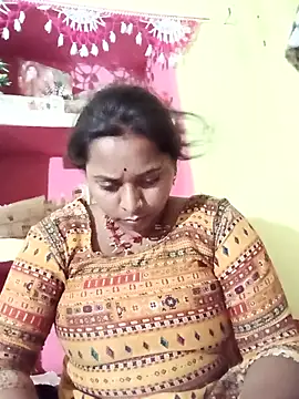 Hot crety online show from March 2026 04:07:01 PM