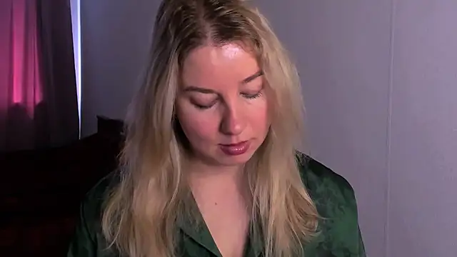 NancySanders online show from July 2026 07:12:01 AM