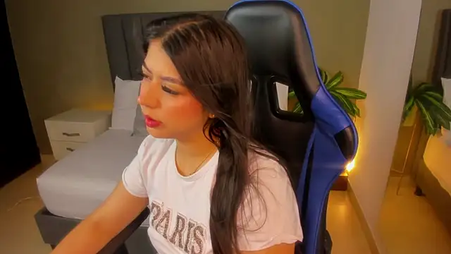 anagil  online show from April 2026 01:44:01 PM