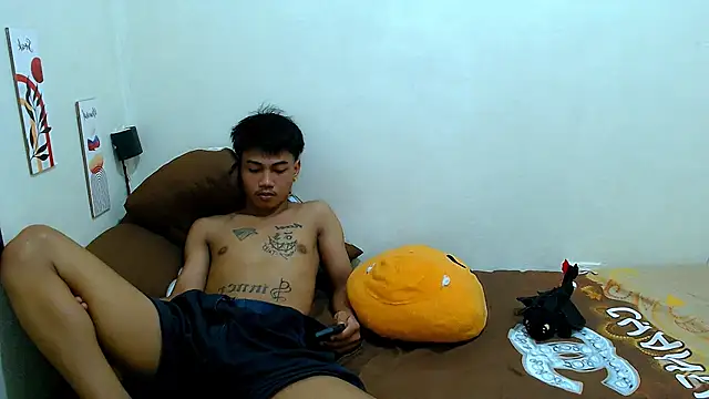 Snapshot of zeusdaven chatting on February 2026 03:11:02 AM zeusdaven online show from February 2026 03:11:02 AM