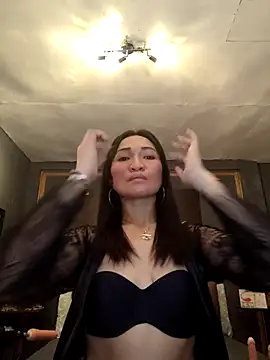 JamilaJasmin online show from April 2026 05:56:01 PM