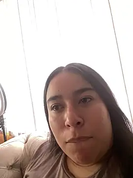 Zoey thompson online show from April 2026 08:15:02 PM