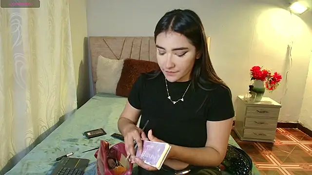 sweet artemiis online show from May 2026 12:06:02 AM