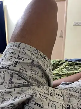 Harish0897 online show from November 2025 10:14:01 AM