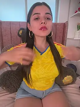 salomecute21 online show from July 2026 11:36:01 AM