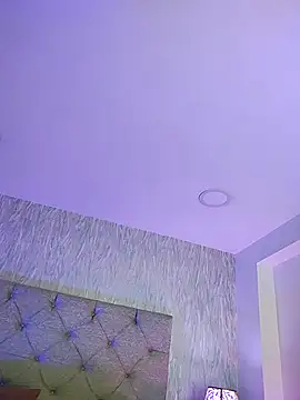 Pamelamiler   online show from April 2026 01:52:02 PM