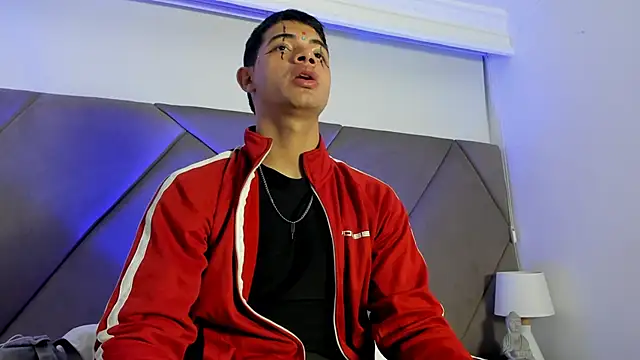 Snapshot of andrew_colleman chatting on October 2025 08:26:01 AM andrew colleman online show from October 2025 08:26:01 AM