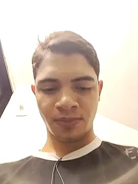 Snapshot of andrew_colleman chatting on December 2025 05:02:01 AM andrew colleman online show from December 2025 05:02:01 AM