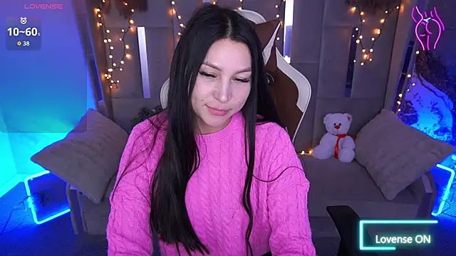 EliseVelour online show from February 2026 01:49:02 PM