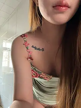 tuanzi125216 online show from March 2026 12:52:02 AM