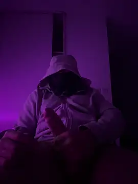 Snapshot of julien_34 chatting on March 2026 09:07:02 PM julien 34 online show from March 2026 09:07:02 PM