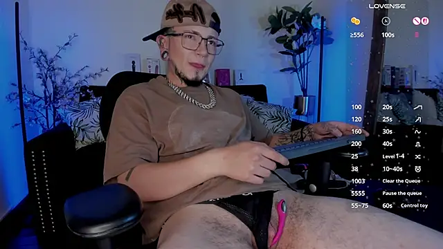 tyler jones  online show from April 2026 04:22:01 AM