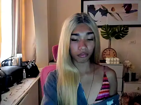 CharlotteMavis online show from July 2026 04:27:02 AM