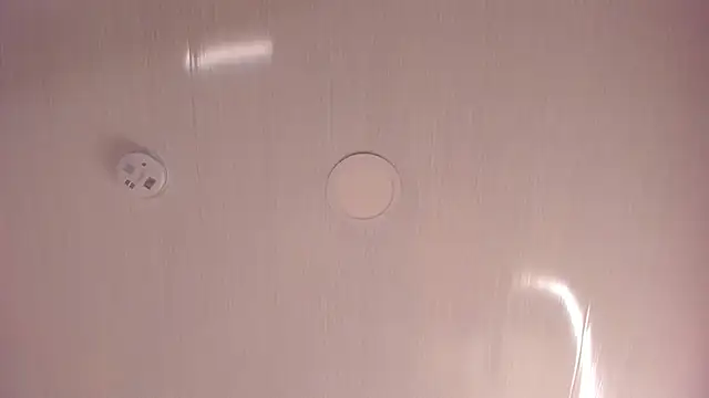 mia kisses2 online show from April 2026 03:48:01 AM