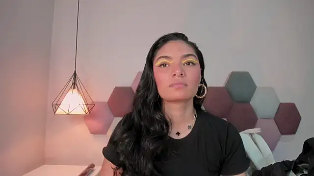 LunaAspen  online show from March 2026 05:53:02 PM