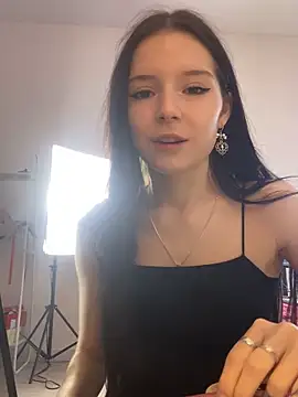 Angel  Rosse online show from March 2026 05:18:02 PM