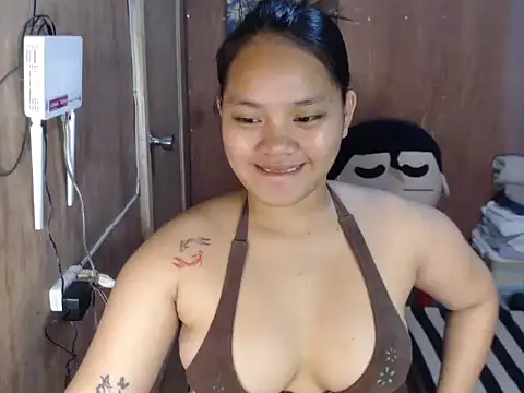 prettykrysgirl online show from October 2025 10:12:02 AM