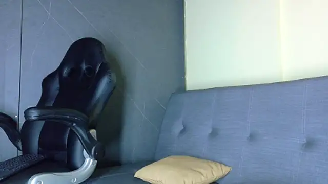 ALANNFERRER online show from March 2026 10:12:02 AM