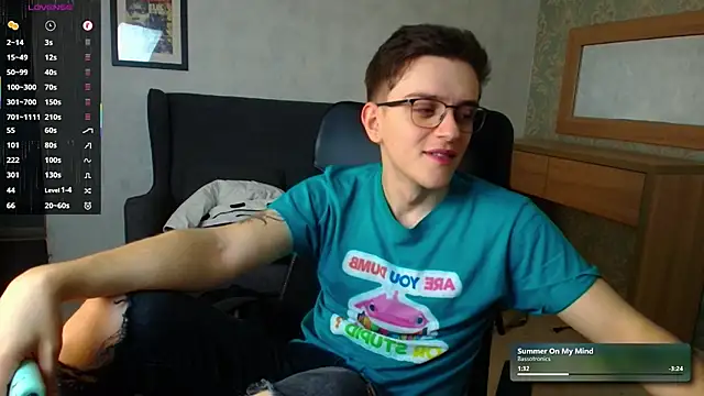 FelixStarkk online show from December 2025 08:23:01 AM