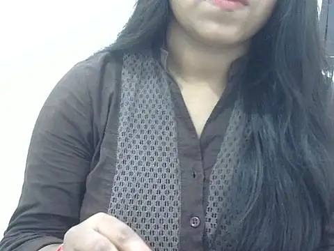 LIYO  online show from June 2026 06:52:01 AM