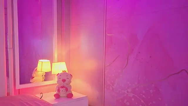 luna hot ass online show from April 2026 08:46:02 PM