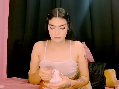  crystal23  online show from January 2026 03:52:02 AM