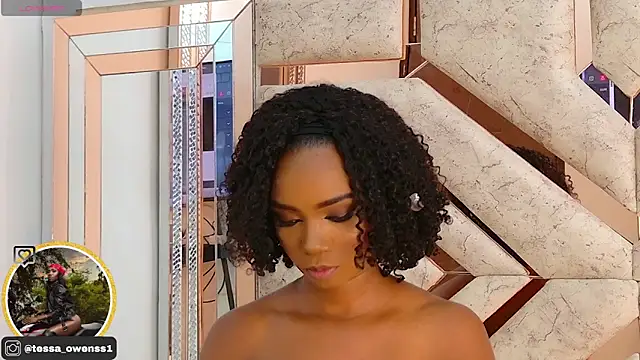 Tessa Owenss online show from April 2026 11:24:02 PM