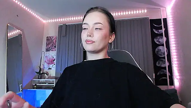cutefrendlyuser online show from June 2026 09:14:01 PM