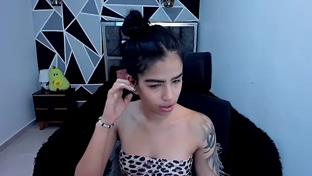 valeria-duarte online show from April 2026 01:56:01 PM