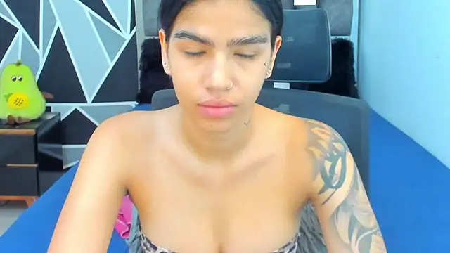 valeria-duarte online show from April 2026 01:03:02 PM