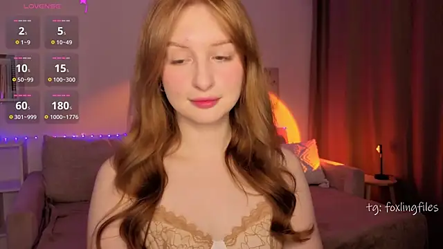 Betty Twinkle online show from November 2025 09:52:02 PM