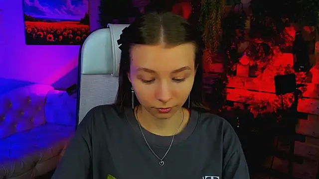 JulieDaniel online show from September 2025 04:25:02 AM