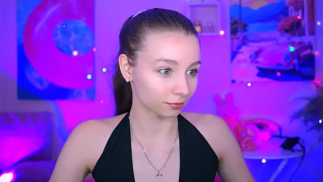 JulieDaniel online show from October 2025 08:13:01 AM