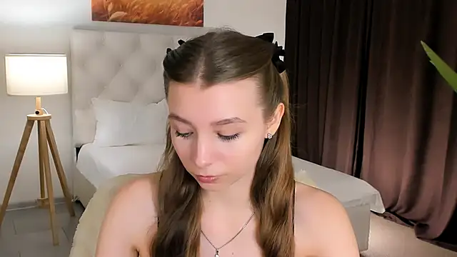 JulieDaniel online show from October 2025 08:16:02 AM