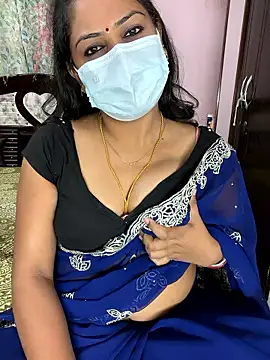 Lovlycouple1 online show from April 2026 05:32:02 PM