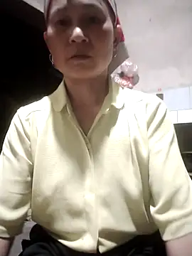 phlin1 online show from May 2026 09:42:02 PM