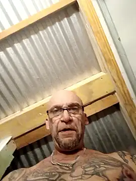 ShawnandDani7074 online show from May 2026 05:48:02 AM