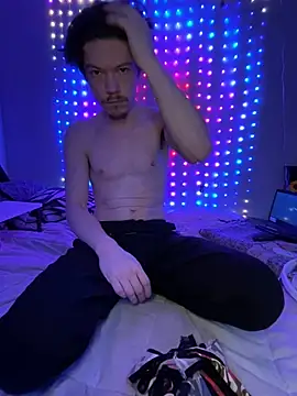 Snapshot of SalemStratton chatting on February 2026 02:16:02 AM SalemStratton online show from February 2026 02:16:02 AM