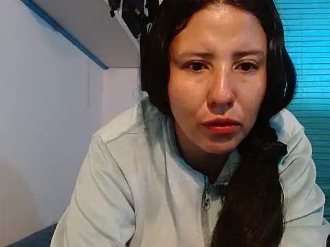 Snapshot of Arieeel_09 chatting on April 2026 06:02:02 AM Arieeel 09 online show from April 2026 06:02:02 AM