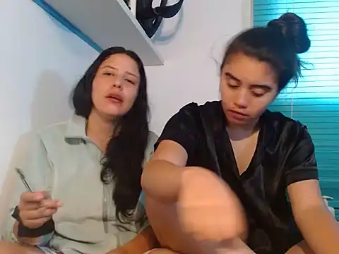 Snapshot of Arieeel_09 chatting on April 2026 06:19:01 AM Arieeel 09 online show from April 2026 06:19:01 AM